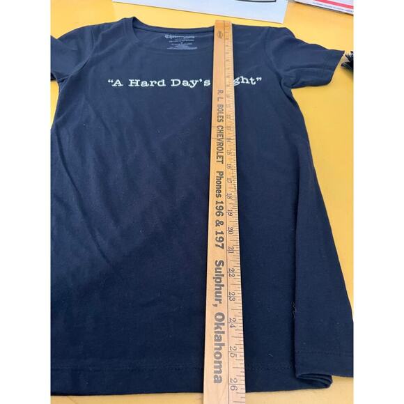 The Chelsea Boot Co. A Hard Day's Night Short Sleeve Graphic Top Black Womens M - Picture 6 of 6